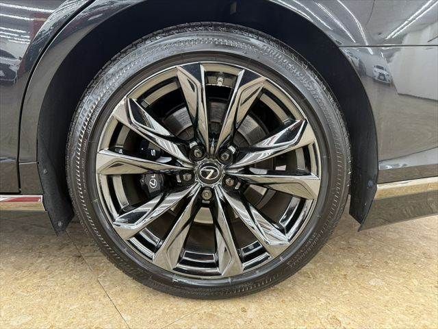 LEXUS LS500