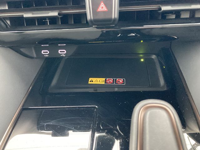 VELLFIRE  HYBRID
