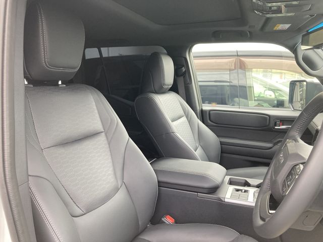 LANDCRUISER 250