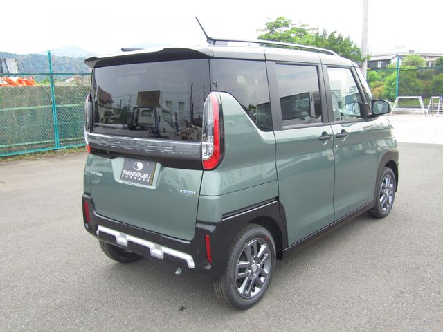 DELICA MINI