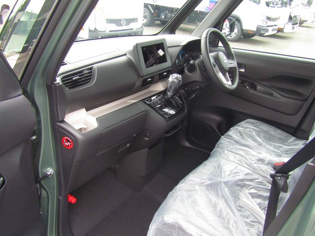 DELICA MINI