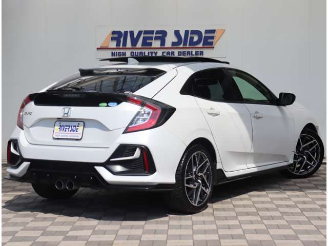 CIVIC hatchback