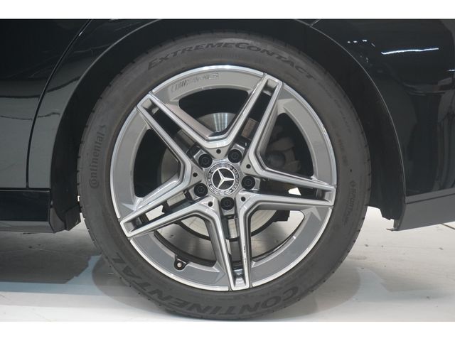 MERCEDES BENZ CLA class