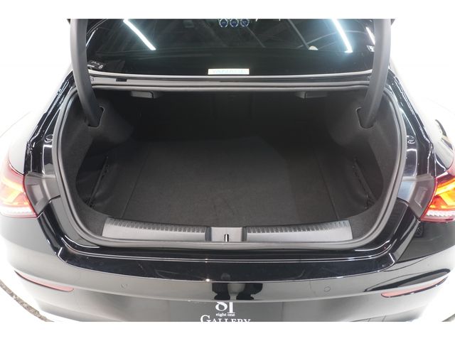 MERCEDES BENZ CLA class