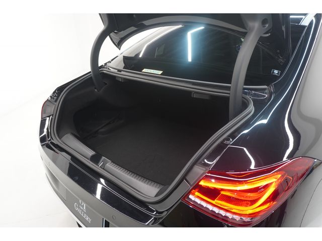 MERCEDES BENZ CLA class