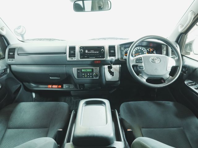 HIACE van 2WD