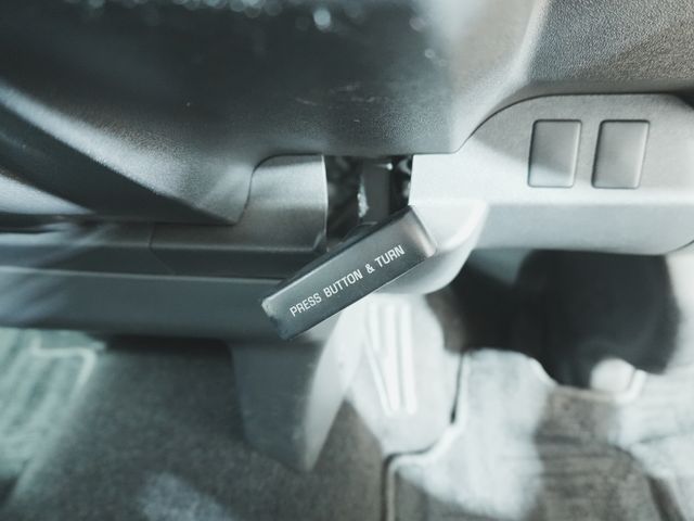 HIACE van 2WD