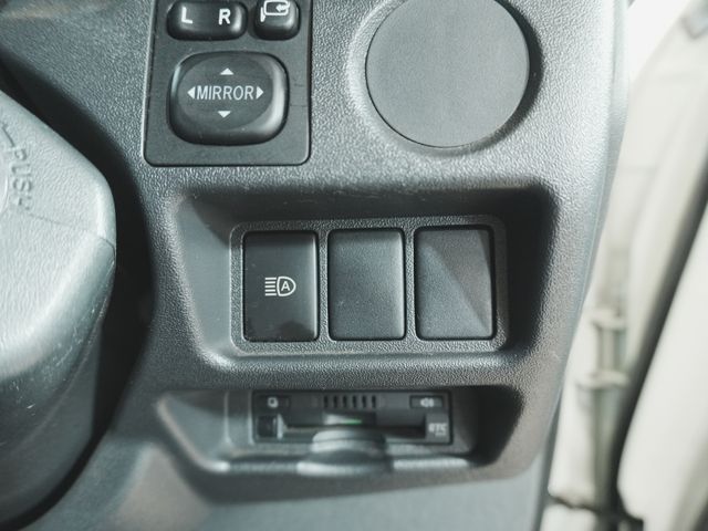 HIACE van 2WD
