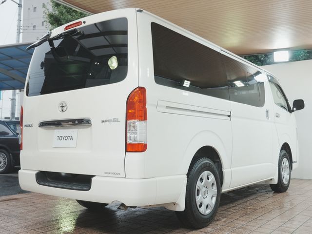 HIACE van 2WD