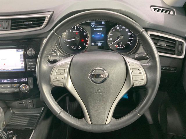 X-TRAIL 2WD