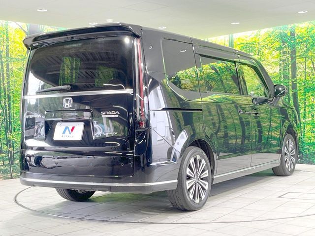 STEPWAGON e:HEV SPADA