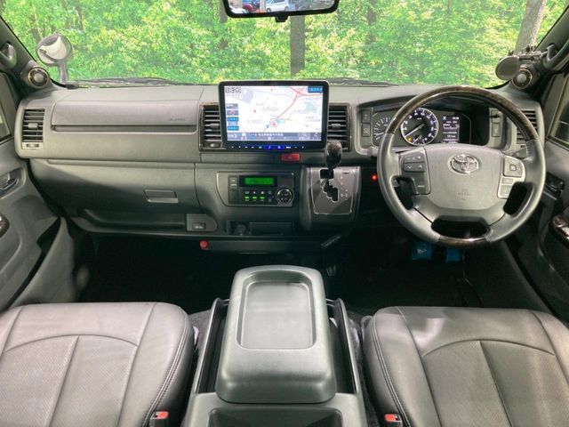 HIACE van 2WD