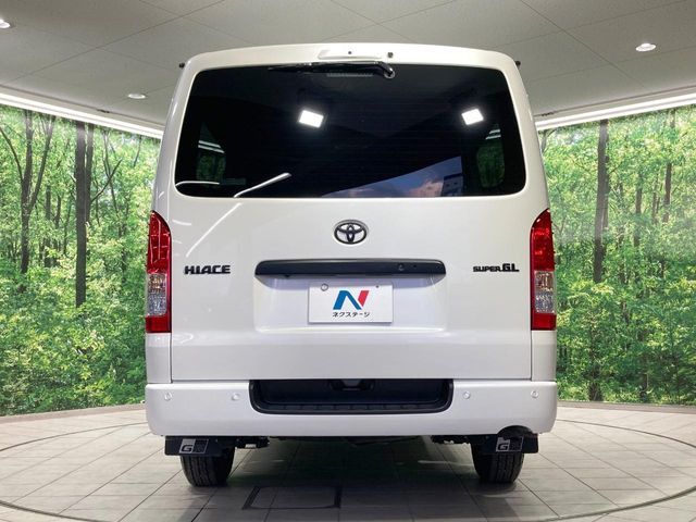 HIACE van 2WD