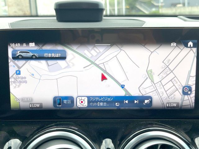 MERCEDES BENZ GLB