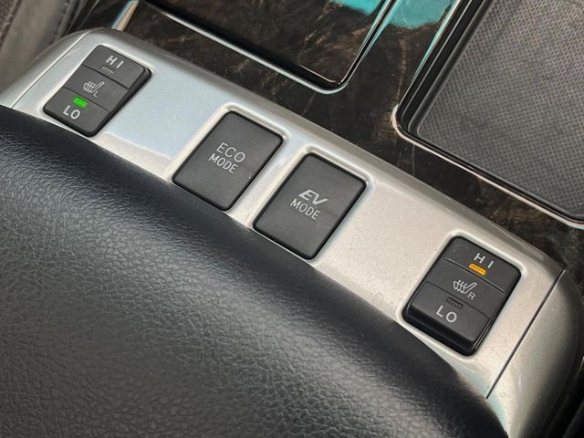 ALPHARD hybrid 4WD