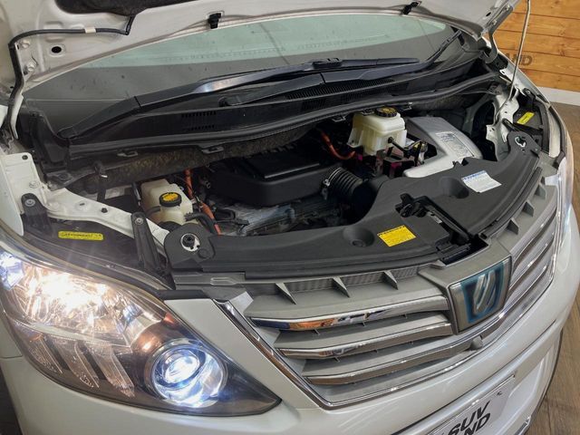 ALPHARD hybrid 4WD