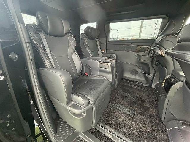 VELLFIRE  HYBRID