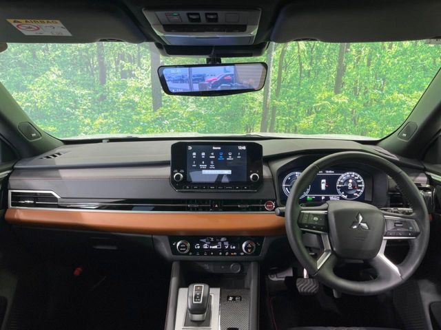 OUTLANDER PHEV