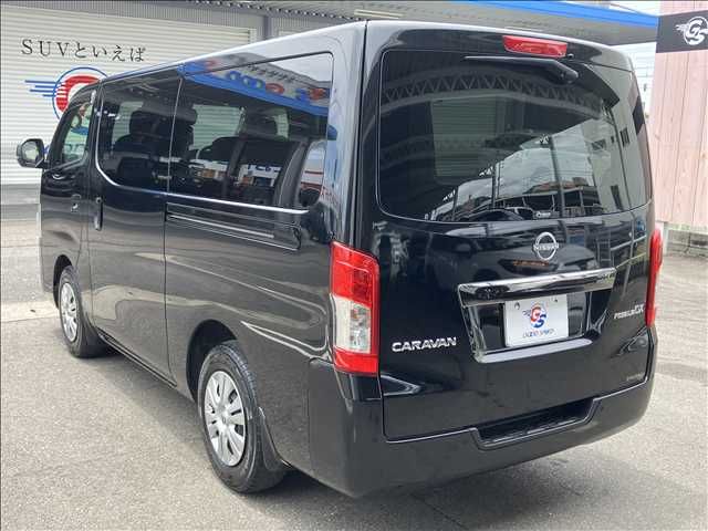 CARAVAN van 2WD