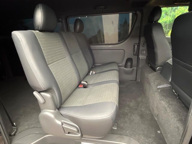 HIACE van 2WD