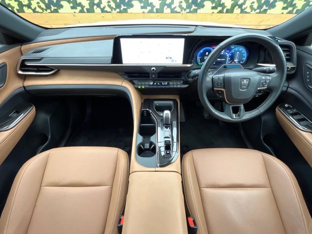 CROWN SPORT