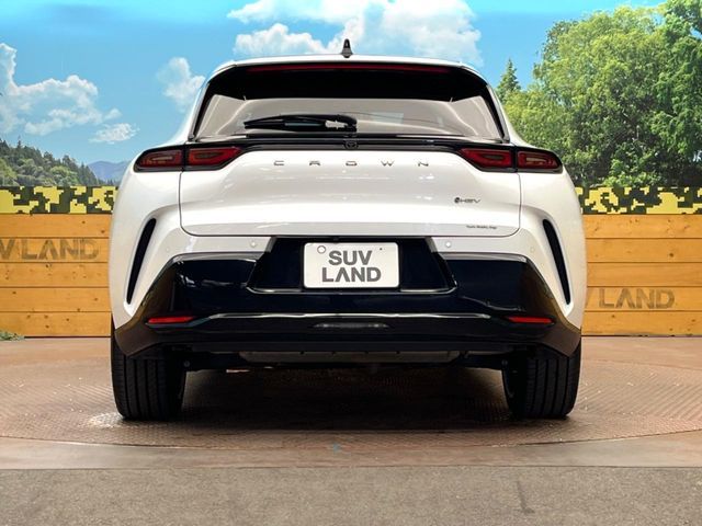 CROWN SPORT