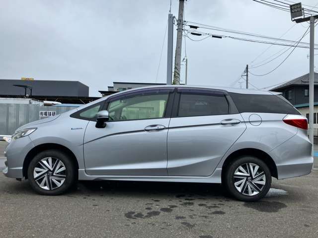 SHUTTLE HYBRID 4WD