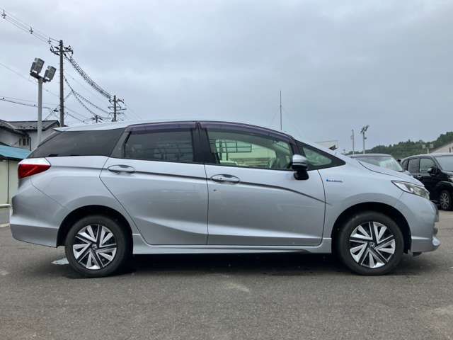 SHUTTLE HYBRID 4WD