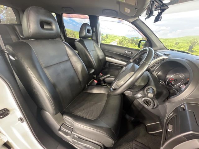 X-TRAIL 4WD