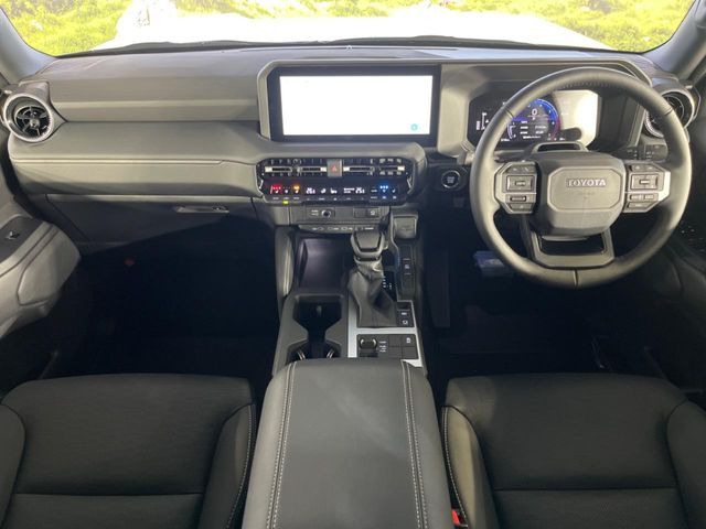 LANDCRUISER 250