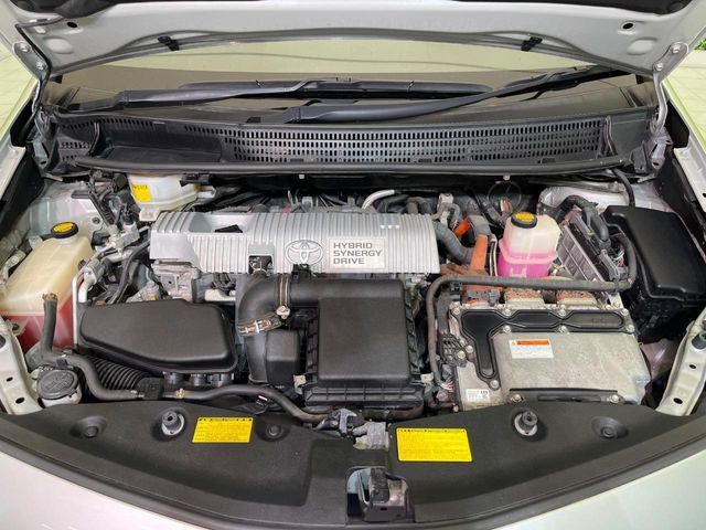 PRIUS Alpha