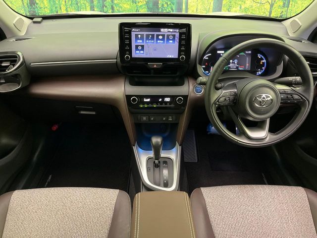 YARIS CROSS HYBRID