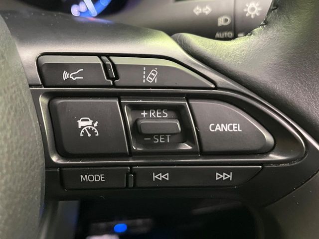 YARIS CROSS HYBRID