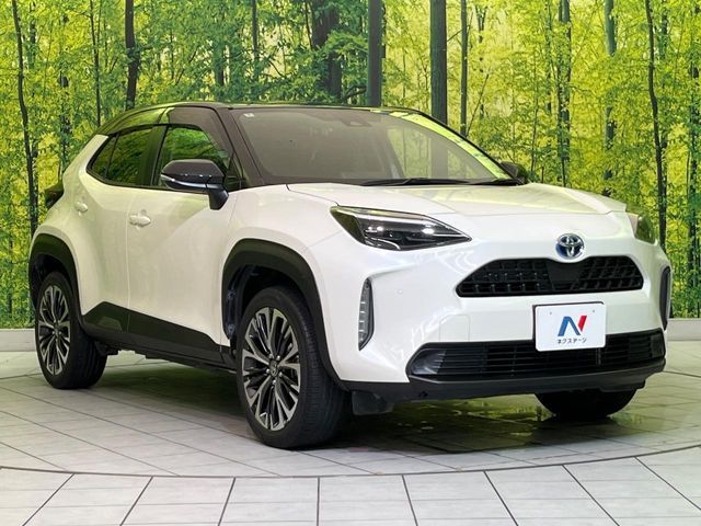YARIS CROSS HYBRID