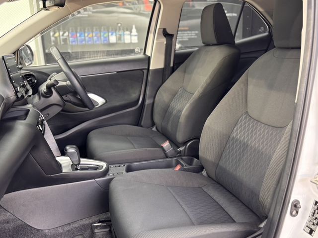 YARIS CROSS