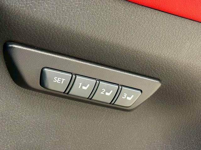 LEXUS NX300h