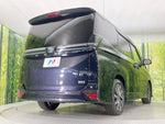 VOXY HYBRID