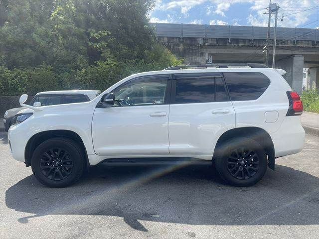 LANDCRUISER PRADO