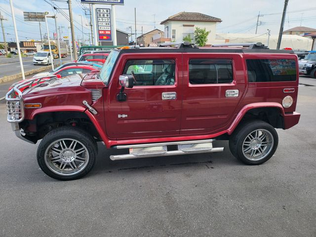 HUMMER H2