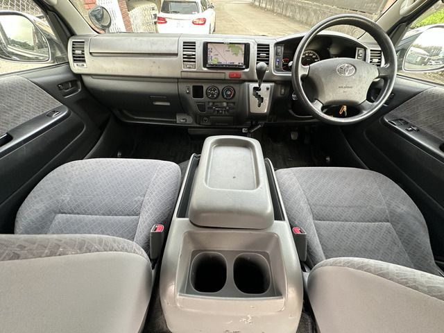 HIACE van 2WD
