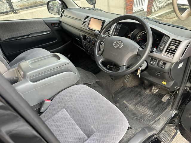 HIACE van 2WD