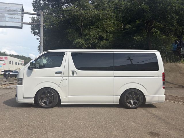 HIACE van 2WD