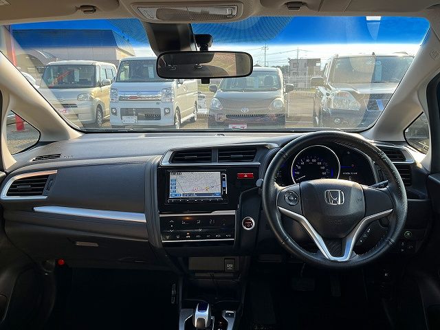 FIT HYBRID