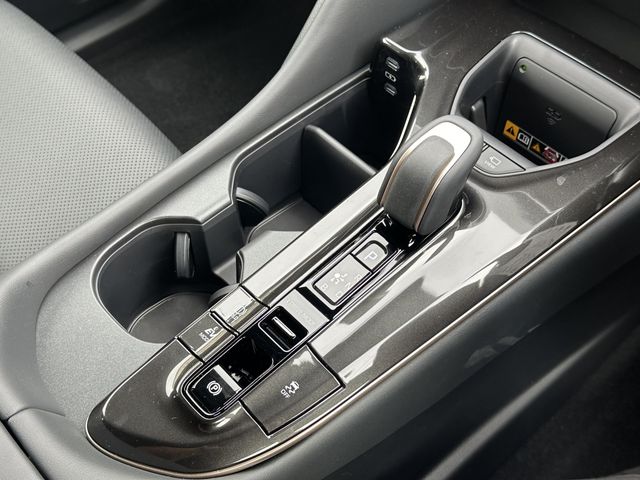 CROWN SPORT