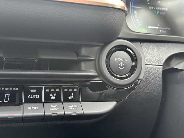 CROWN SPORT