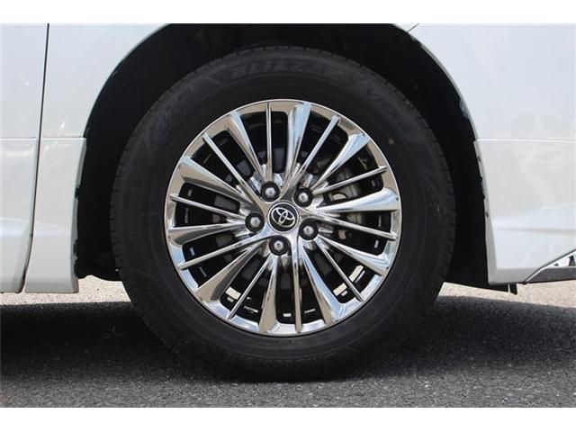 ALPHARD hybrid 4WD