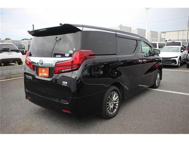 ALPHARD hybrid 4WD
