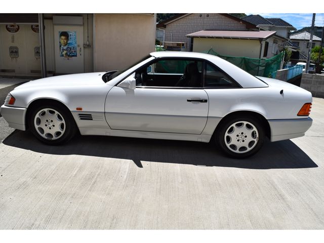 MERCEDES BENZ SL class