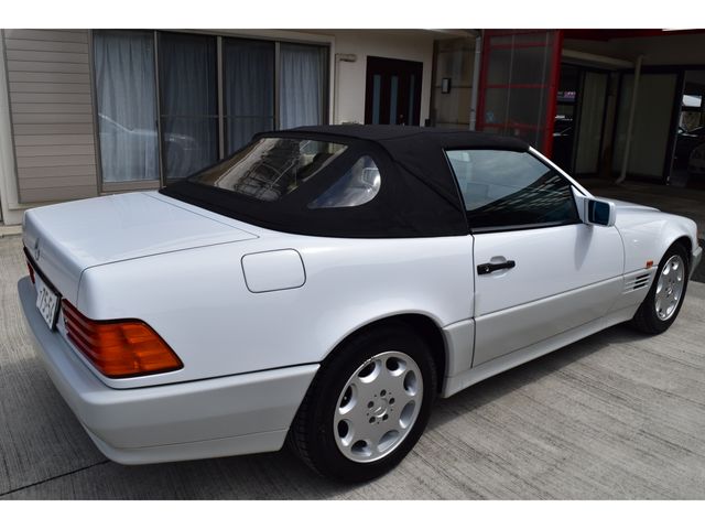MERCEDES BENZ SL class