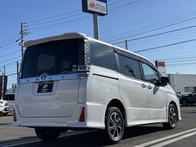 VOXY 4WD